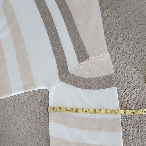 Vici Cream Tan Brown Striped Crew Neck Sweater - Size Medium - Picture 7 of 13